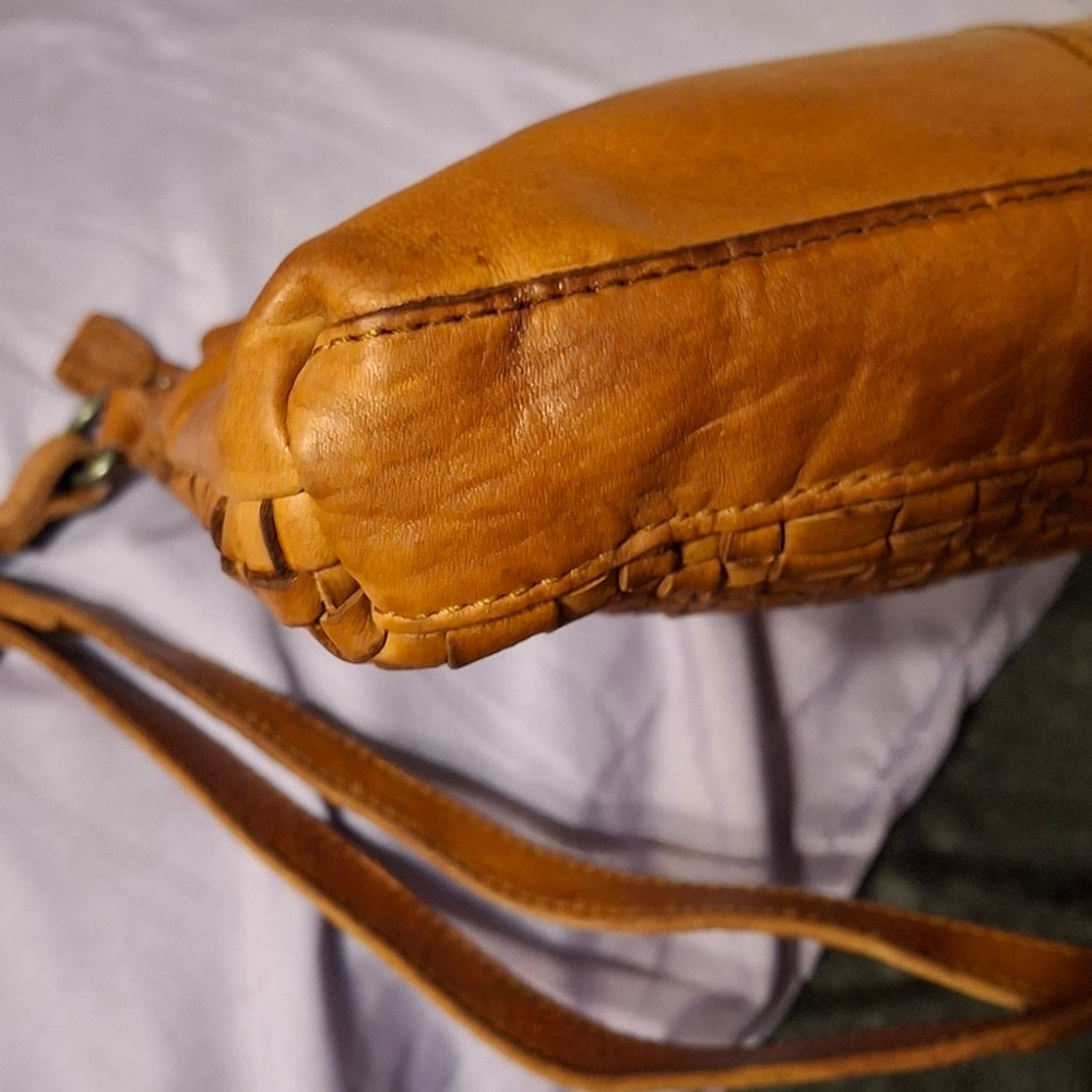 Vilenca Holland Anthropologie Woven Leather Crossbody Bag in Cognac Brown 10×10 - Picture 3 of 6